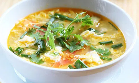 Cách nấu canh trứng đậu phụ đúng điệu cho ngày gió lạnh 