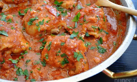 Học ngay công thức làm đùi gà sốt cà chua ngon bất ngờ