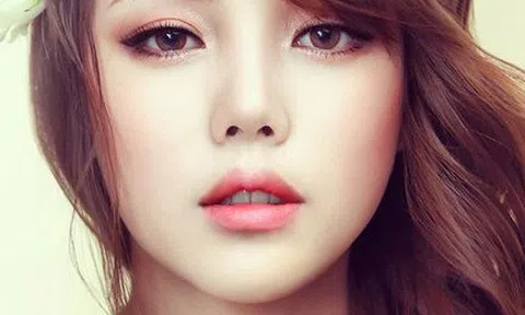 Bí quyết giúp son môi lên màu chuẩn chị em nào cũng phải biết