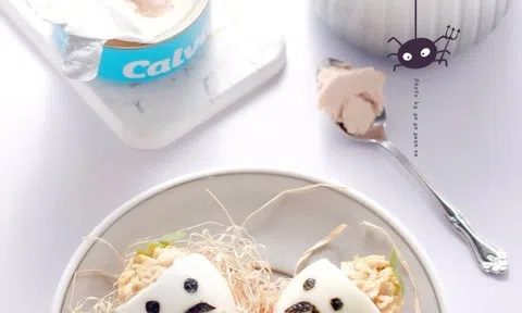 Bật mí cách làm trứng ma quỷ cho tiệc Halloween thêm vui