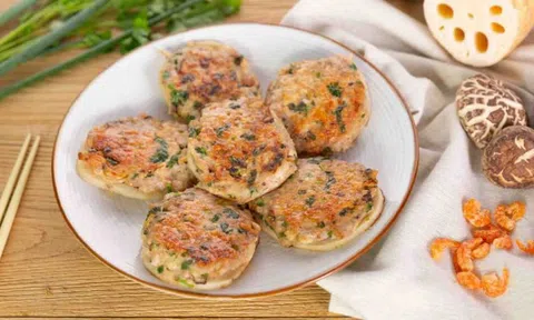 Thử ngay món củ sen kẹp thịt chiên giòn ngon lạ