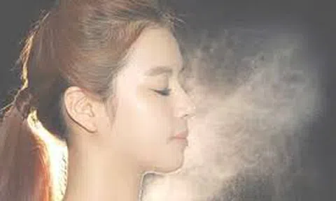 Công thức xông hơi da mặt bằng sả giúp da trắng bóc lại sạch mụn