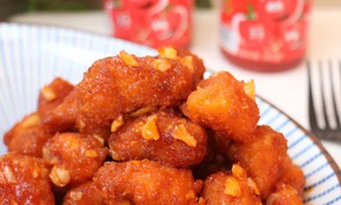 Bữa tối ngon cơm với gà viên sốt cà chua ăn hoài không chán