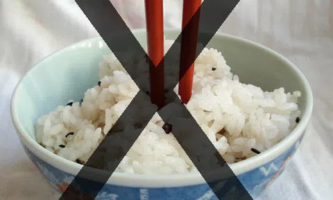 Những điều cấm kỵ trong bữa cơm của người Việt ai cũng phải biết