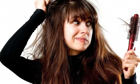 Hướng dẫn 3 cách trị rụng tóc hiệu quả tại nhà bằng nguyên liệu thiên nhiên