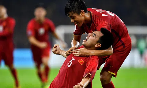 Malaysia vs Việt Nam (2-2): Đánh rơi chiến thắng đầy tiếc nuối