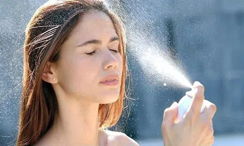 Các bước chăm sóc da nhờn đúng cách vào mùa đông