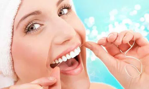 Đánh bay vết ố vàng răng chỉ nhờ nguyên liệu rẻ tiền này