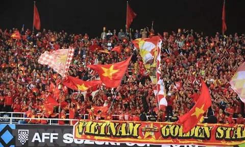 Khoảnh khắc cầu thủ Việt Nam vỡ òa sau khi giành chiến thắng