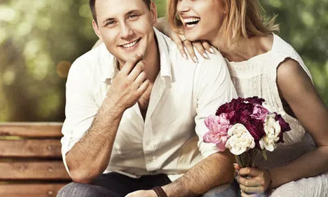 Nữ tuổi Dậu hợp với nam tuổi nào trong tình yêu, hôn nhân?