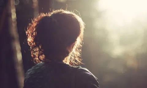 Không thể bỏ chồng vì... mẹ chồng quá tốt