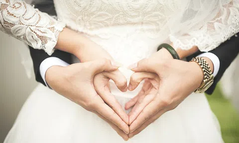 Nam mệnh Kim kết hợp nữ mệnh nào thì luôn hạnh phúc trong tình yêu hôn nhân