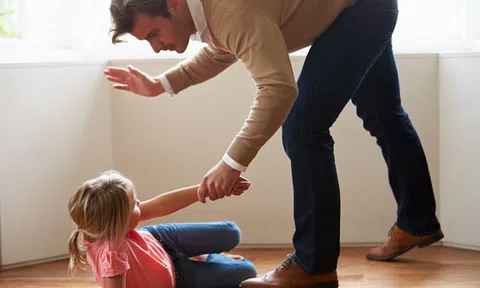 5 lý do khiến cha mẹ nên cân nhắc trong việc trừng phạt con cái bằng roi vọt