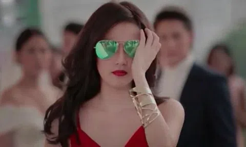 Tỉnh dậy từ cuộc phẫu thuật thập tử nhất sinh, tôi liền mang “quà” tới mừng đám cưới 