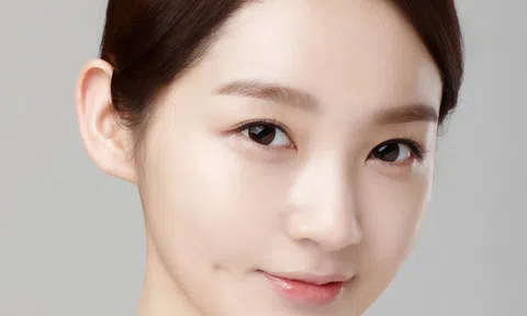 Bí quyết trang điểm tự nhiên giúp bạn trông trẻ trung hơn đến cả chục tuổi