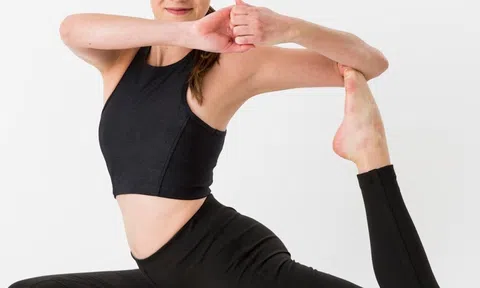 Bài tập yoga trị đau lưng hiệu quả hàng ngày