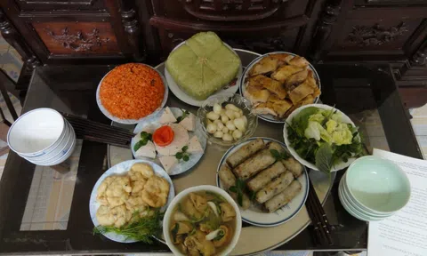 Mâm cúng Tất niên cần chuẩn bị những gì để năm mới sung túc?