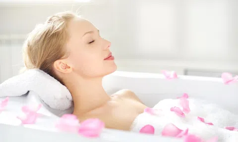 Bật mí 3 cách tắm trắng tại nhà hiệu quả như đi spa