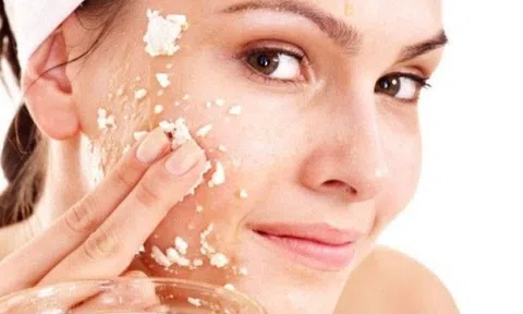 Những điều cần biết về tẩy da chết vào mùa đông các bạn nên biết