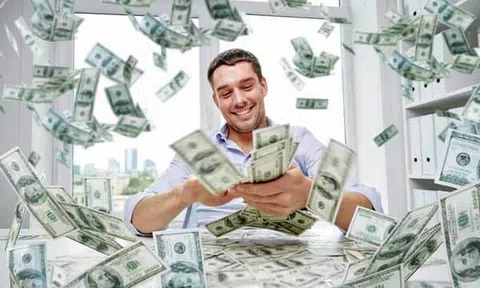 Càng ngẫm càng thấm thía về những câu chuyện về tiền bạc này