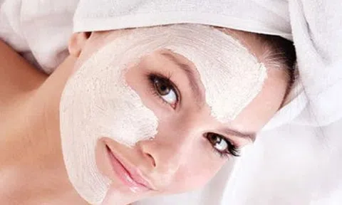 Công thức đắp mặt nạ sữa chua cho làn da khô mềm mượt như ý