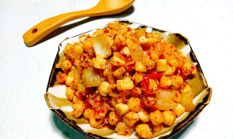 Cồi sò điệp xào sả ớt lạ miệng cho ông xã nhâm nhi cuối tuần