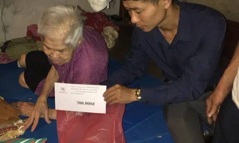 Hành trình chia sẻ yêu thương đến người cao tuổi của dược phẩm Minh Chiến