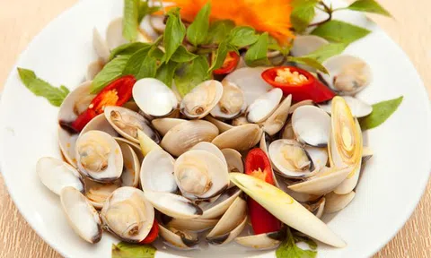 Hướng dẫn làm món ngao hấp sả ớt thơm ngon, bổ dưỡng