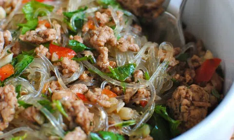 Bật mí cách làm món miến trộn siêu ngon lại giúp giảm cân giữ dáng