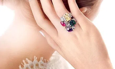 Bàn tay phụ nữ mà có đặc điểm này thì cả đời luôn hưởng phúc