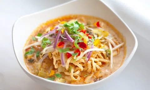 Những món ăn bạn không thể bỏ qua khi đến Lào