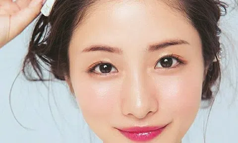 Bí quyết make up trong veo giúp nàng tỏa sáng rực rỡ