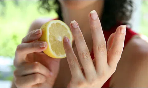 5 cách dưỡng da tay trắng mịn như vừa đi spa về
