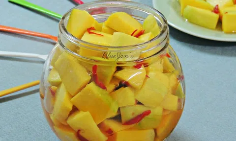 Cách làm xoài ngâm chua ngọt thơm ngon, bổ dưỡng