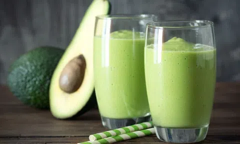 Cách làm sinh tố bơ đơn giản ngay tại nhà