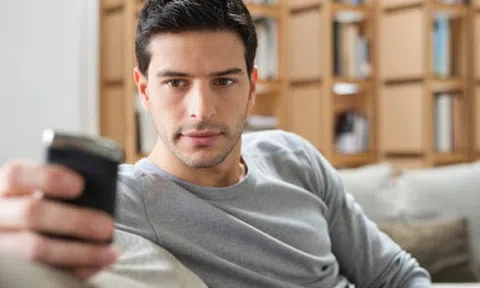 Cầm tờ đơn ly hôn, khi đọc lý do, tôi mới nhận ra mình đã sống tệ với vợ như thế nào