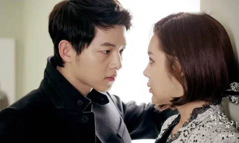 Lần nào đến chơi bố mẹ bạn gái cũng gạ ngủ lại, tôi bàng hoàng biết lý do