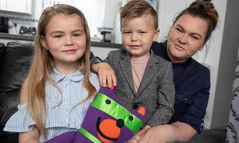 Cô bé 7 tuổi cứu sống cả nhà nhờ bài học ở trường