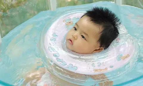 7 sản phẩm vô dụng mà nhiều người mua cho trẻ