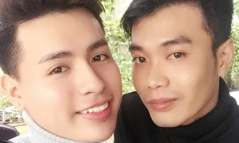 Anh chàng 2 năm \'vận động hành lang\' để được cưới bạn trai