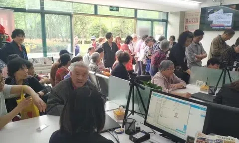 Người già Trung Quốc đua lập di chúc để tránh chia tài sản cho dâu rể