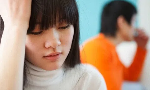 Có bầu theo ý mẹ bạn trai để được cưới, bà lại nói câu khiến tôi bật khóc