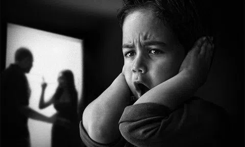 30 năm trôi qua vẫn ám ảnh những trận đòn mỗi khi bố say rượu