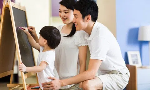 Dạy con biết động viên và cảm thông