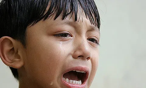 3 kiểu trừng phạt của cha mẹ làm con tổn thương cả đời