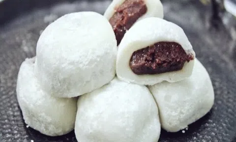 Làm bánh mochi đậu đỏ ngon như ngoài hàng nhờ cách này