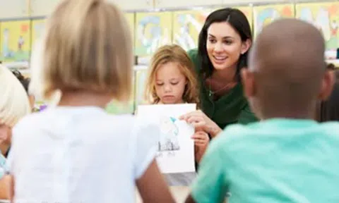 Loạt trò chơi thú vị kích thích con phấn đấu