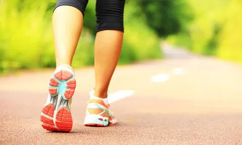 Đi bộ nhanh giúp kéo dài tuổi thọ