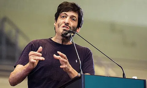 Lý do người bình thường khó với tới bạn đời tài giỏi