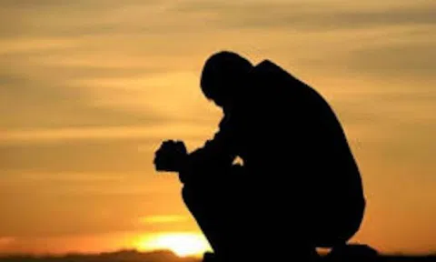 Phát hiện mình là kẻ đổ vỏ, có nên ly hôn ngay lập tức?